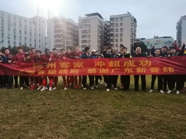 日韩精品免费综合视频在线播放